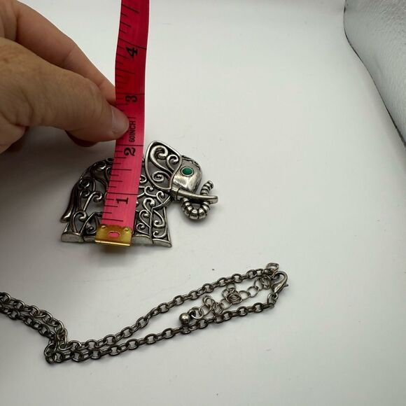 Large Silver Tone Filigree Elephant Pendant Chain Necklace Jewelry Animal - Picture 4 of 6